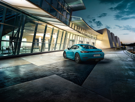 Porsche 718 Cayman