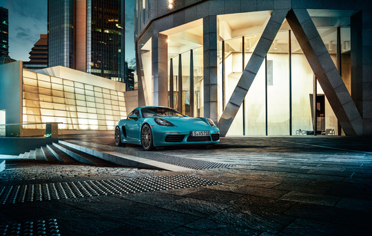 Porsche 718 Cayman